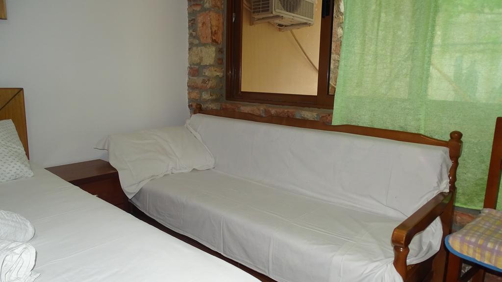 Petro's Apartament Ksamil