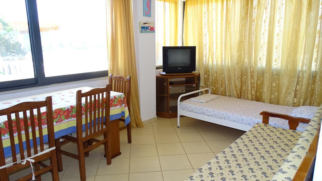 Apartment Petro's *