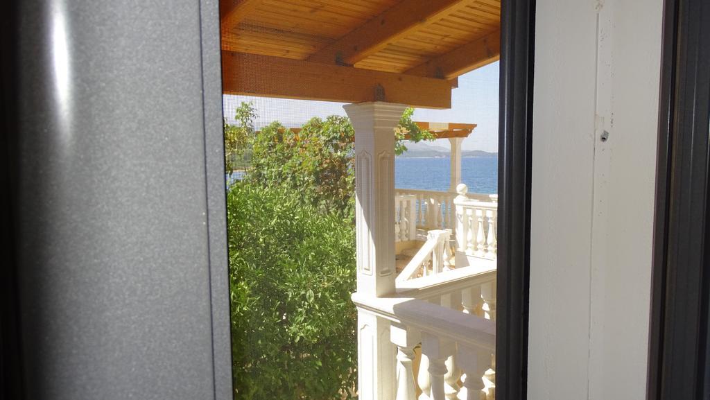 Petro's Apartment Ksamil