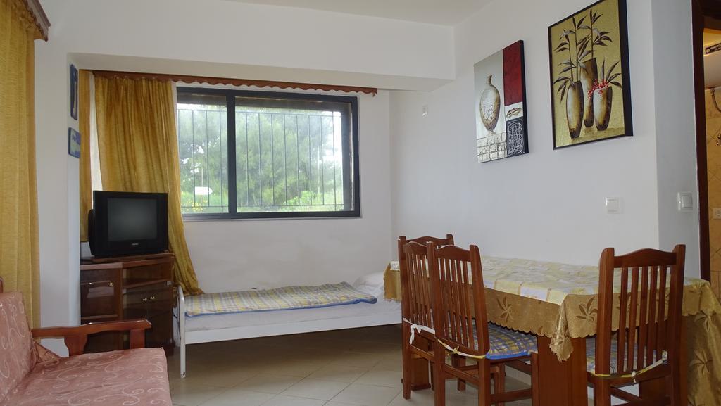 Apartment Petro's Ksamil